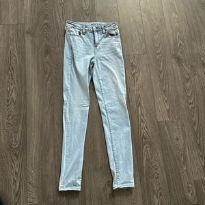 Extra Long High Rise Jegging